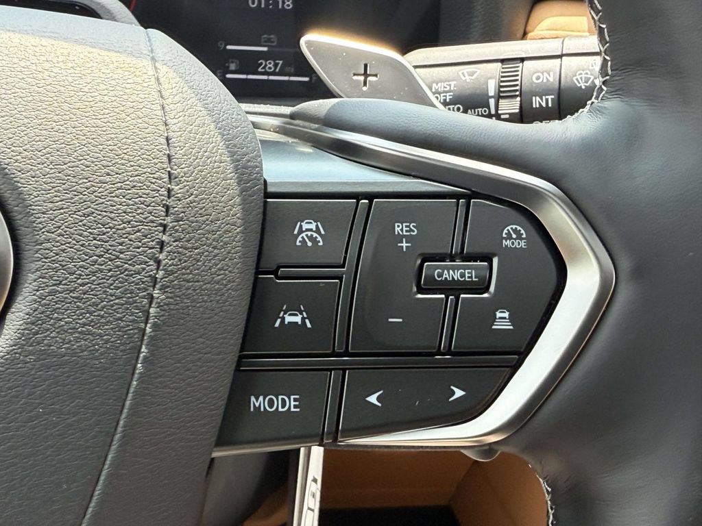 New 2026 Lexus LX 700h Luxury AWD/4WD image 18