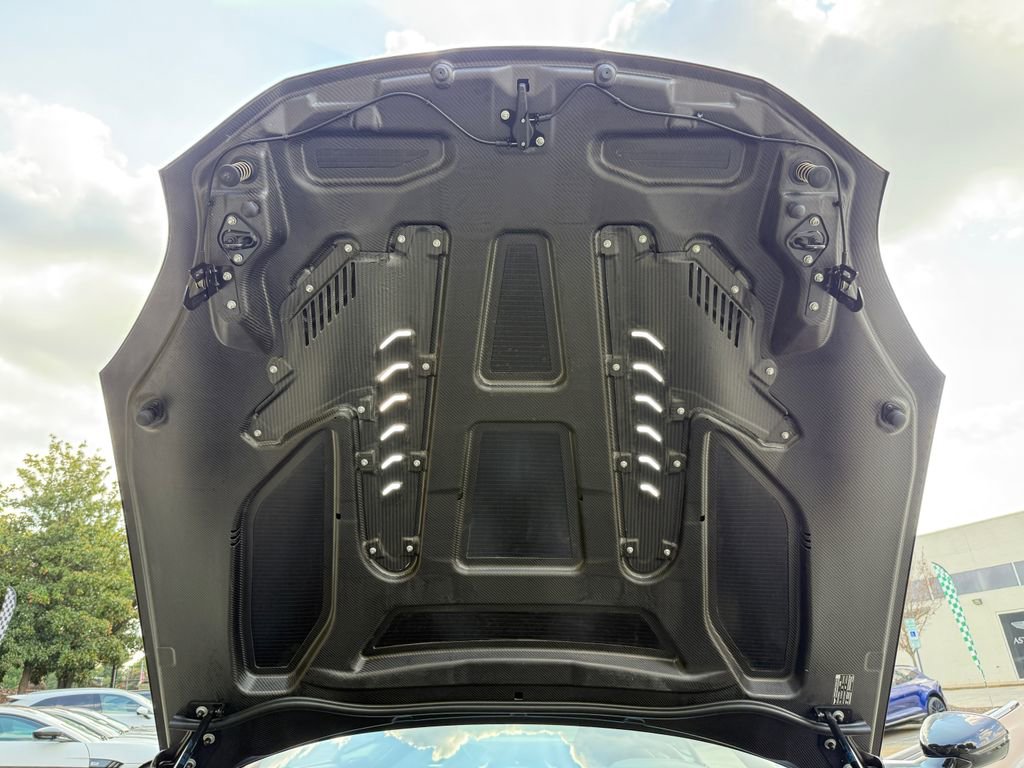 New 2025 Aston Martin Vanquish image 51