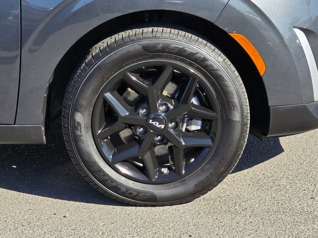 Used 2023 Kia Soul LX w/ Option Group 015 image 6