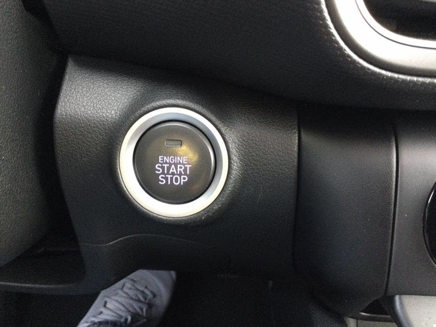 Used 2022 Hyundai Kona SEL w/ Convenience Package image 16