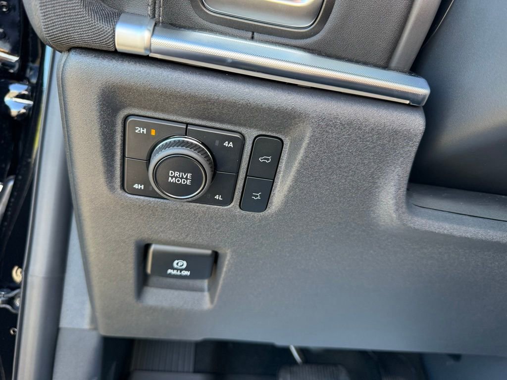 New 2025 Ford Expedition Max Platinum w/ Stealth Performance Package image 16