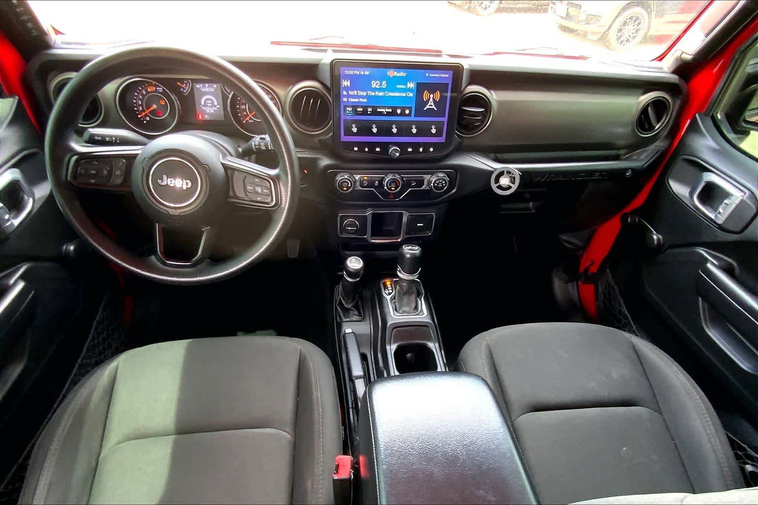 Used 2018 Jeep Wrangler Unlimited Sport AWD/4WD image 15