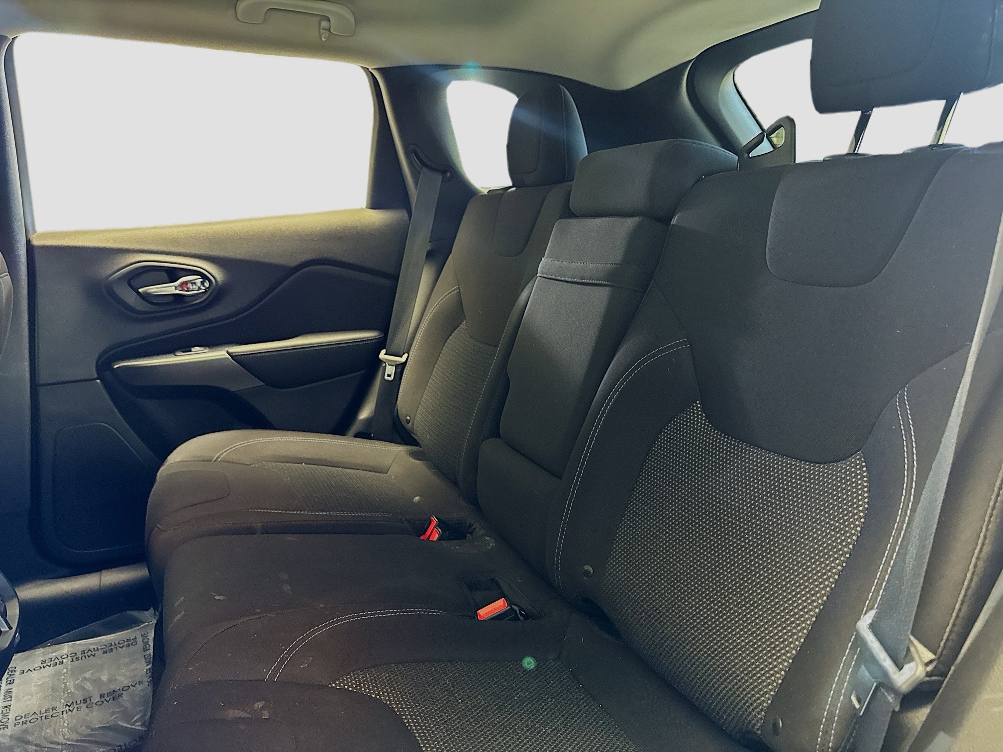 Used 2019 Jeep Cherokee Latitude w/ Popular Appearance Group image 14