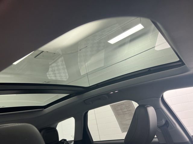 Certified 2022 Lincoln Corsair AWD w/ Premium Package image 28