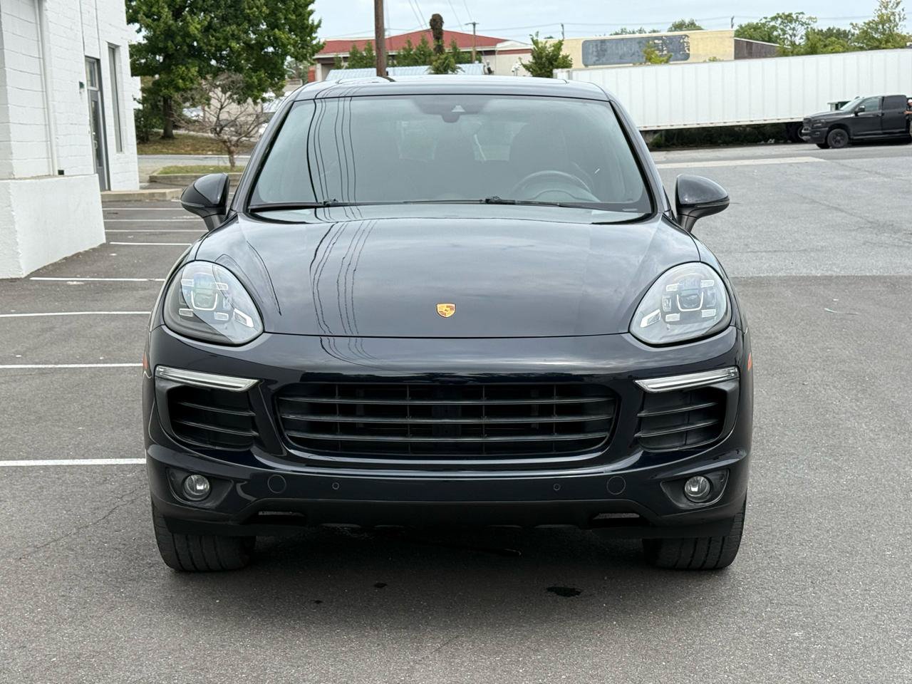 Used 2016 Porsche Cayenne S AWD/4WD image 6