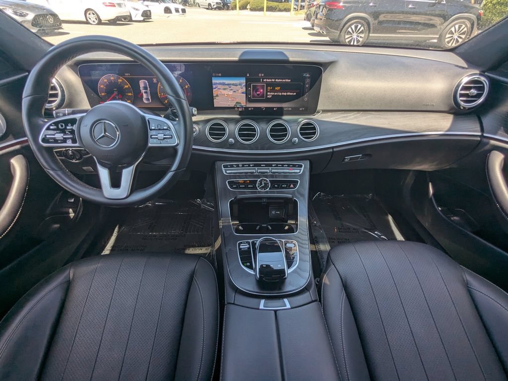 Used 2020 Mercedes-Benz E 450 4MATIC Sedan image 2
