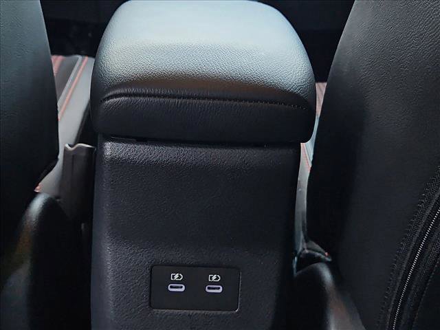 Certified 2025 Nissan Kicks SR FWD image 23