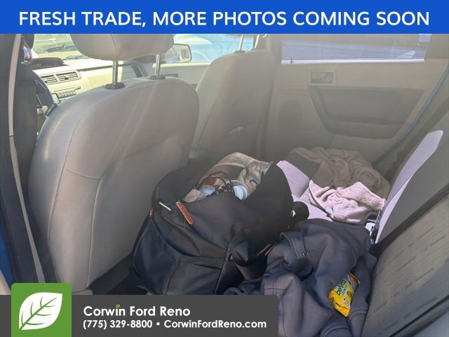 Used 2010 Ford Focus SE image 14