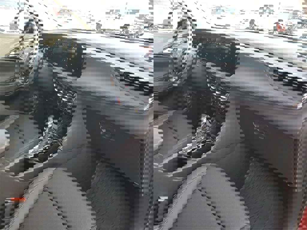 Certified 2024 Buick Encore GX Sport Touring image 26