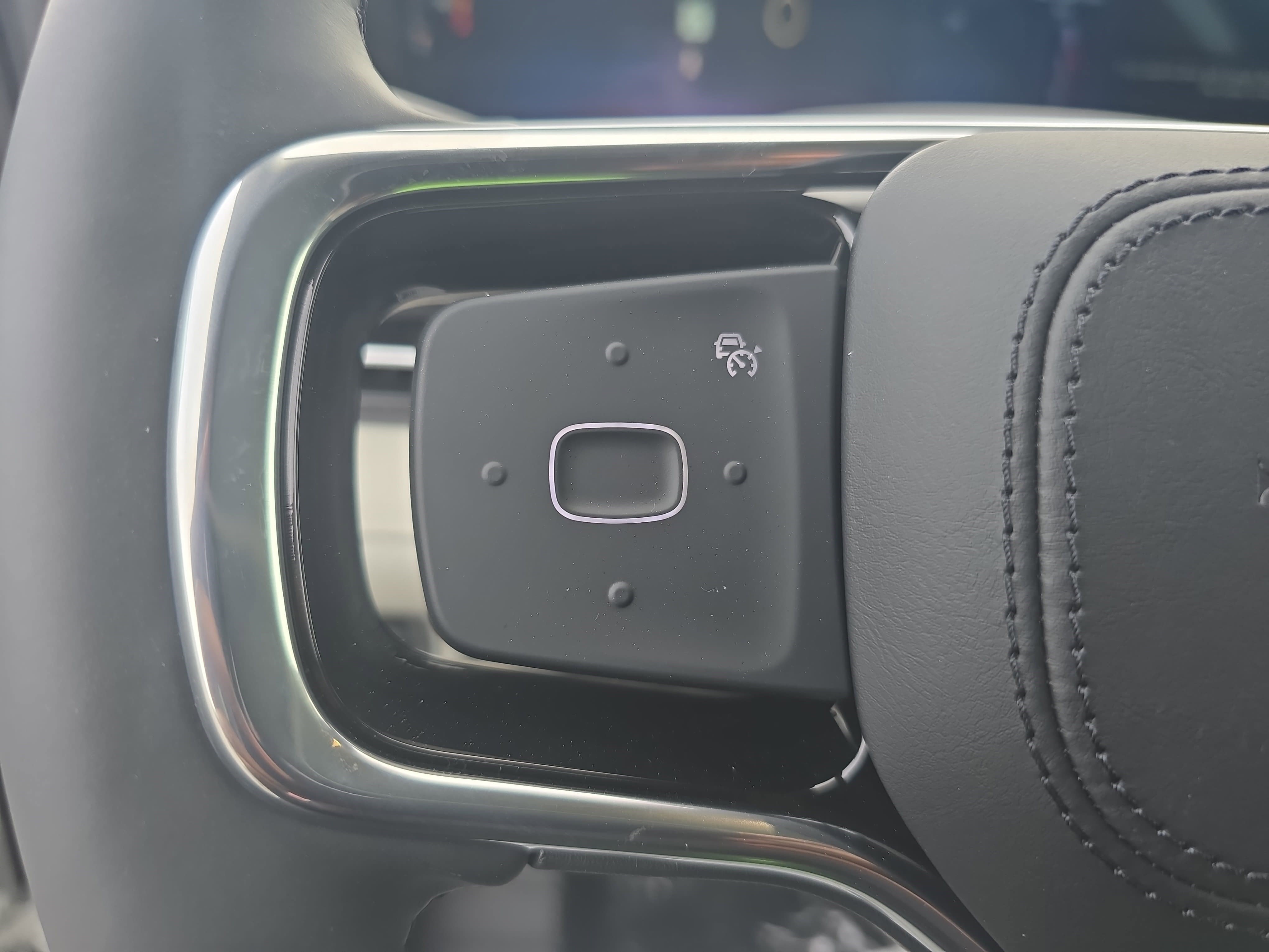 New 2026 Lincoln Nautilus Premier AWD/4WD image 17