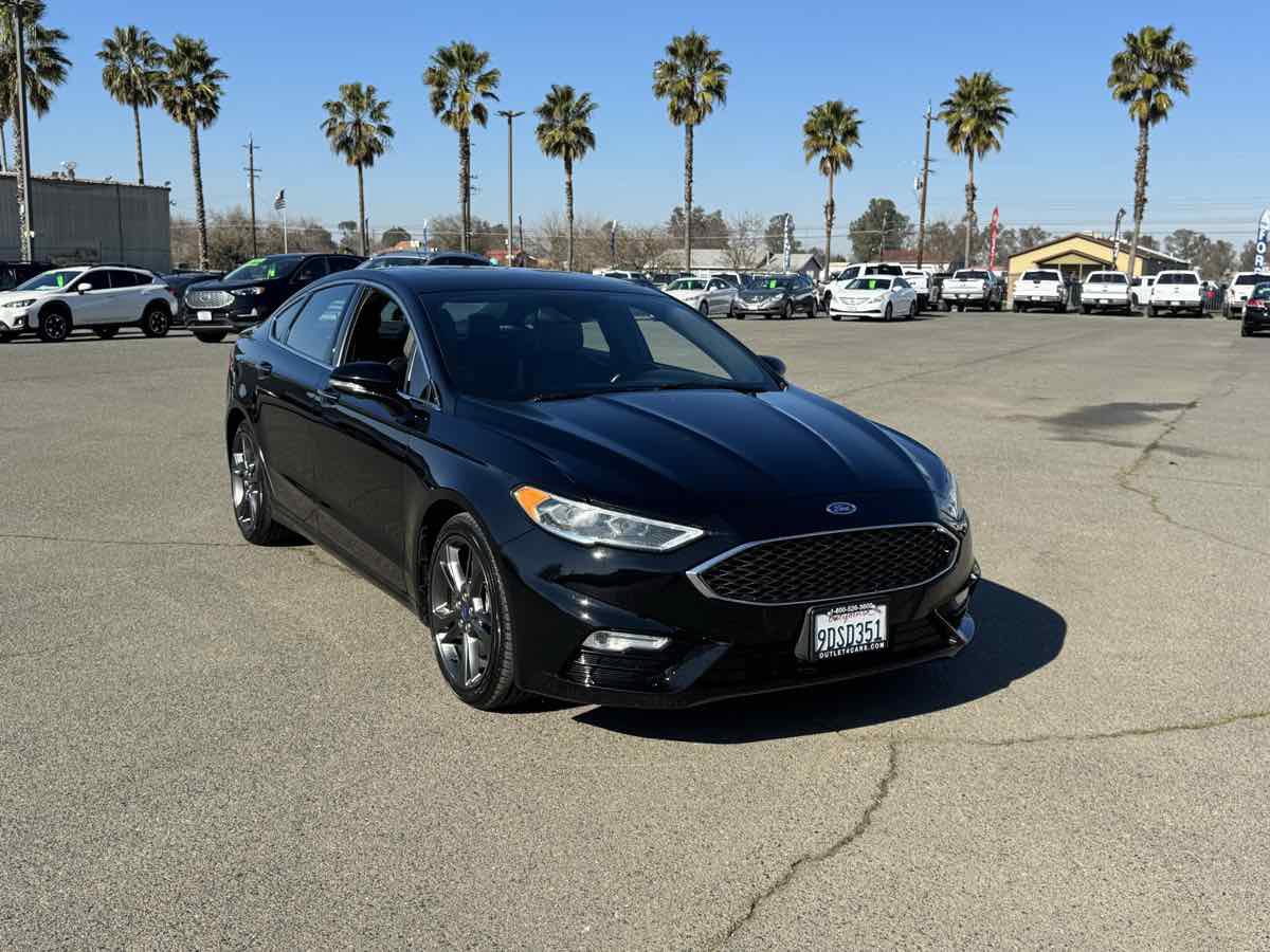Used 2017 Ford Fusion Sport w/ Equipment Group 401A AWD/4WD image 3