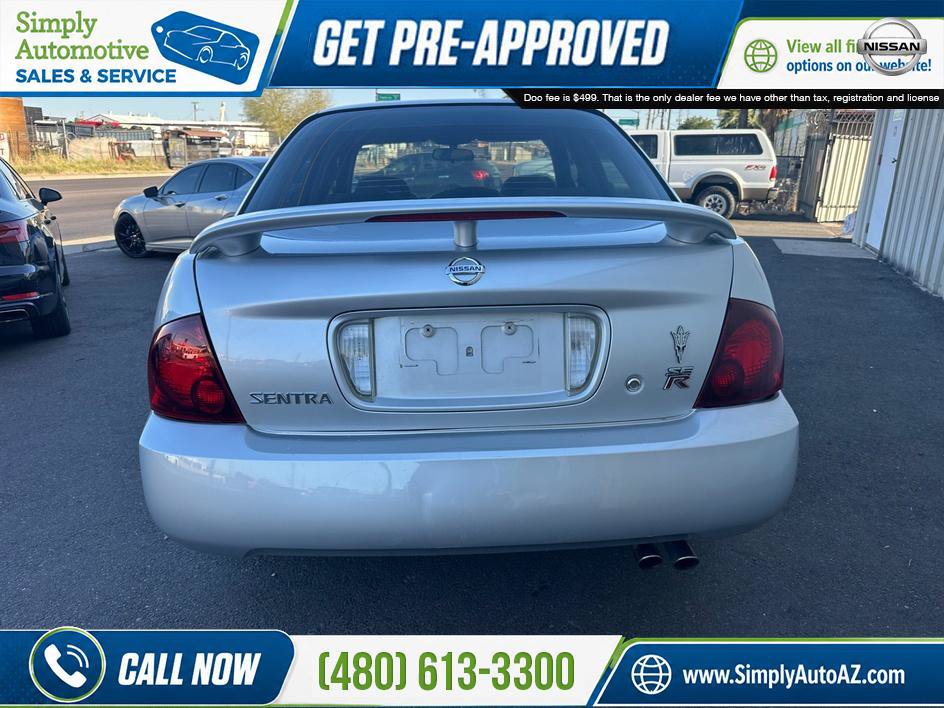 Used 2006 Nissan Sentra SE-R w/ (J01) Sunroof Pkg FWD image 12
