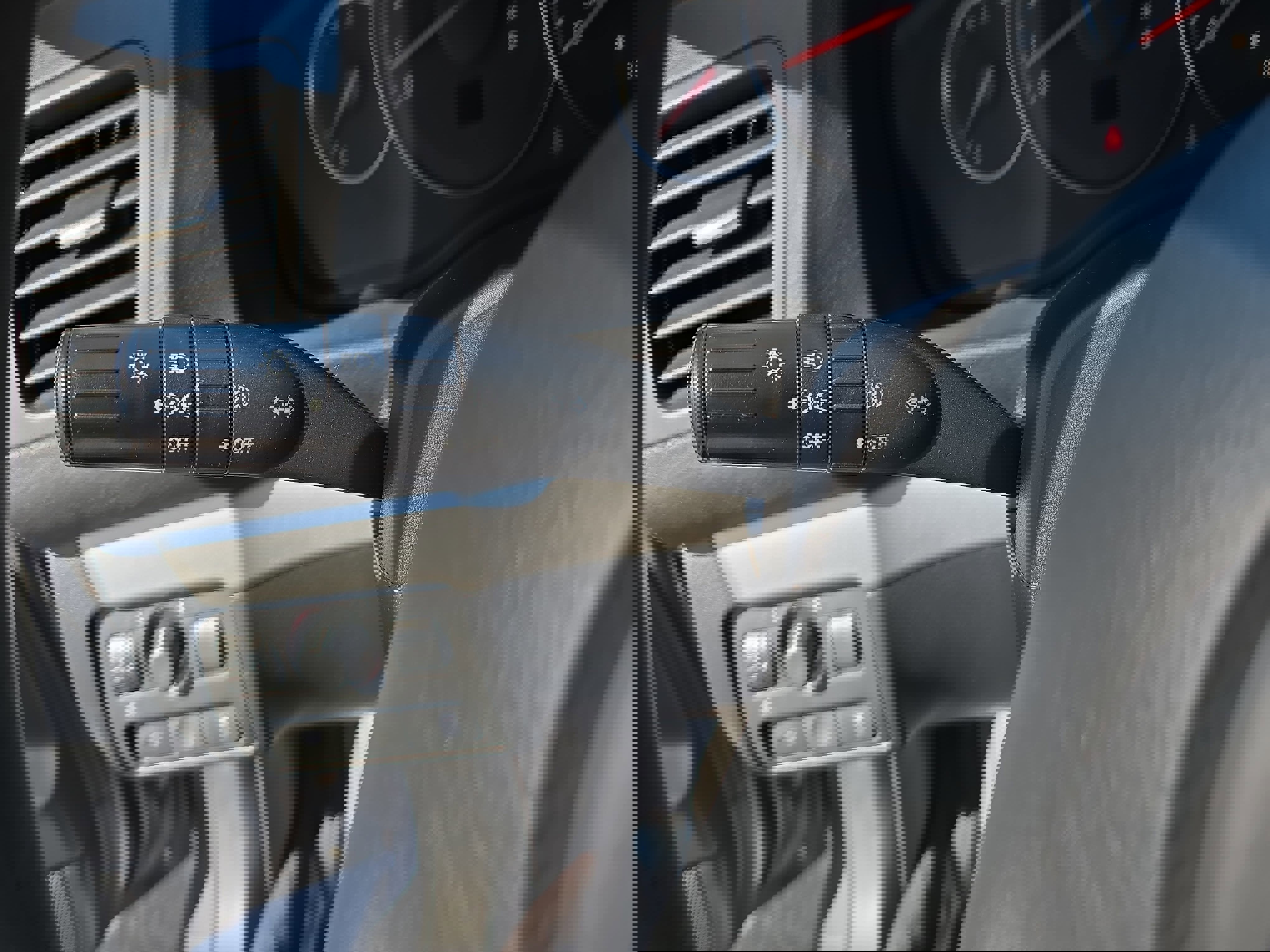 Used 2009 Subaru Outback 2.5i Special Edition image 25