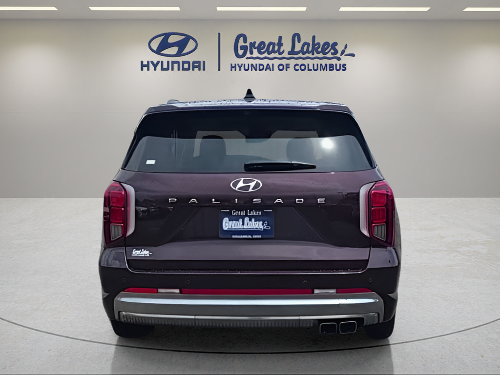 Used 2023 Hyundai Palisade Calligraphy FWD image 4