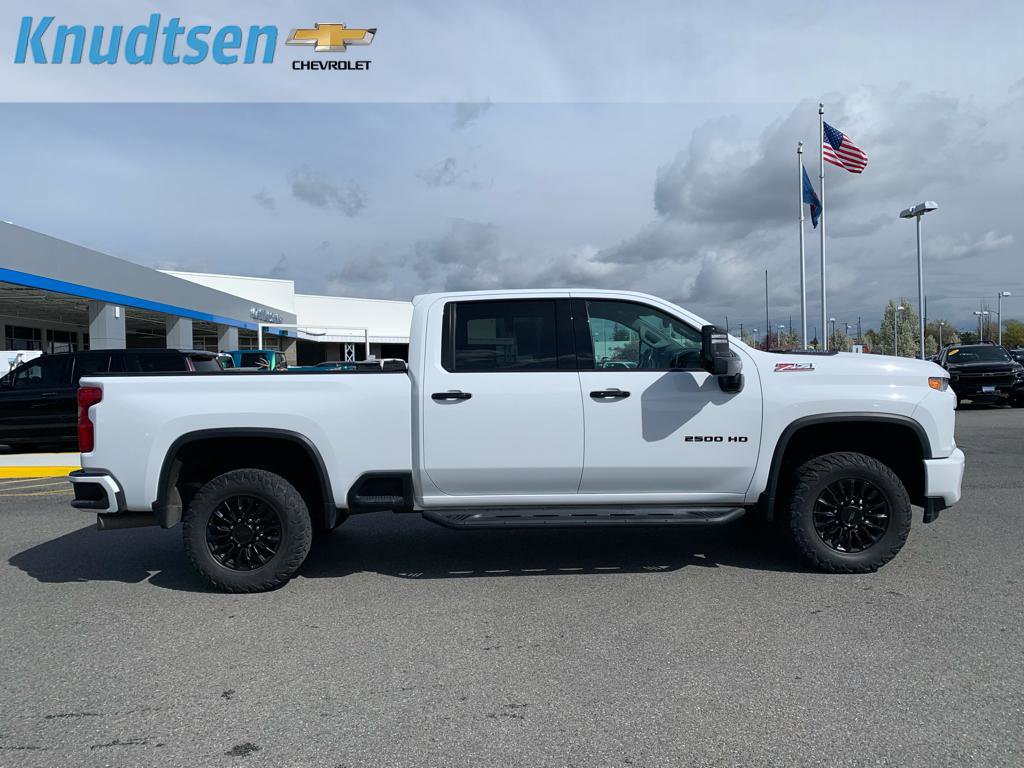 Used 2022 Chevrolet Silverado 2500 LTZ w/ LTZ Plus Package image 8