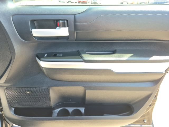 Used 2014 Toyota Tundra Limited AWD/4WD image 17