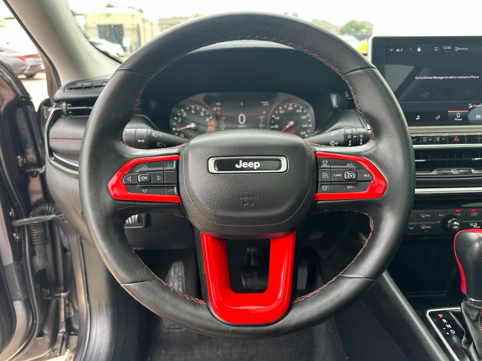 Used 2022 Jeep Compass Trailhawk w/ Sun and Sound Group AWD/4WD image 12