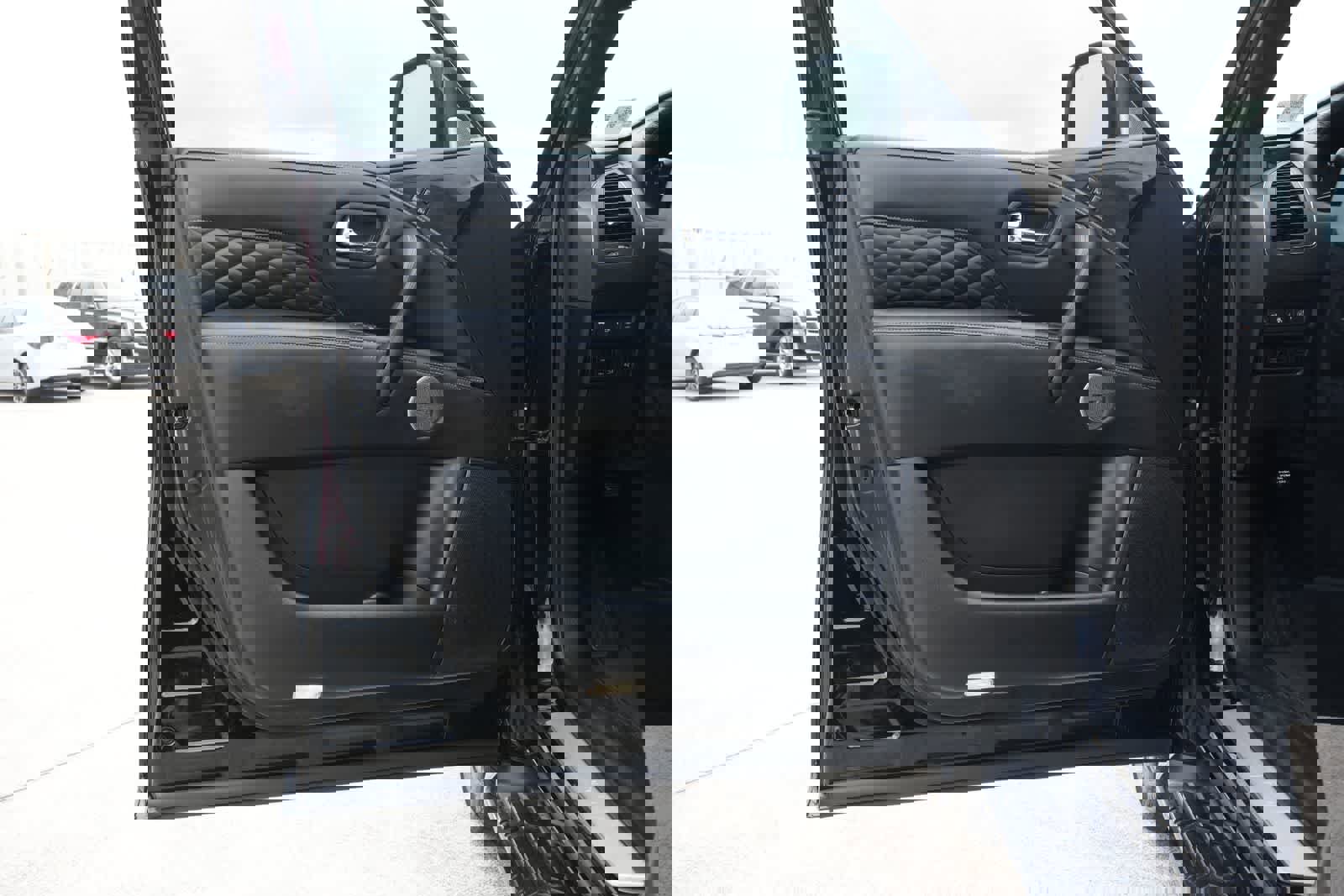 Certified 2023 INFINITI QX80 Sensory w/ Cargo Package image 17