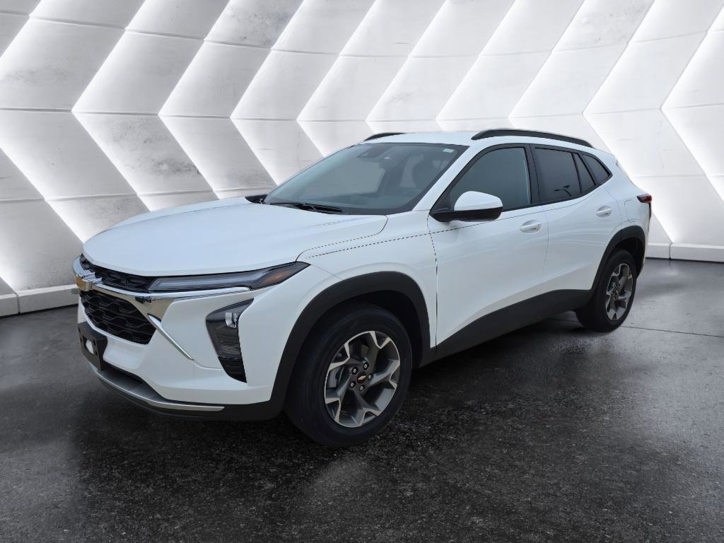 New 2026 Chevrolet Trax LT w/ LT Convenience Package FWD image 1