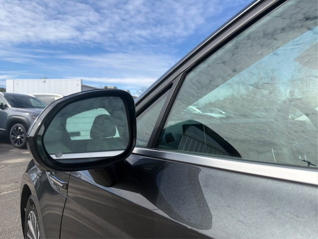 Certified 2025 Hyundai Sonata Limited image 26