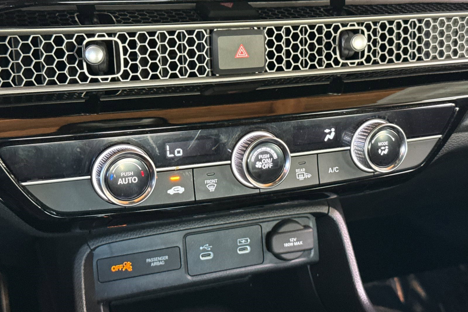 Used 2025 Honda Civic Sport image 17