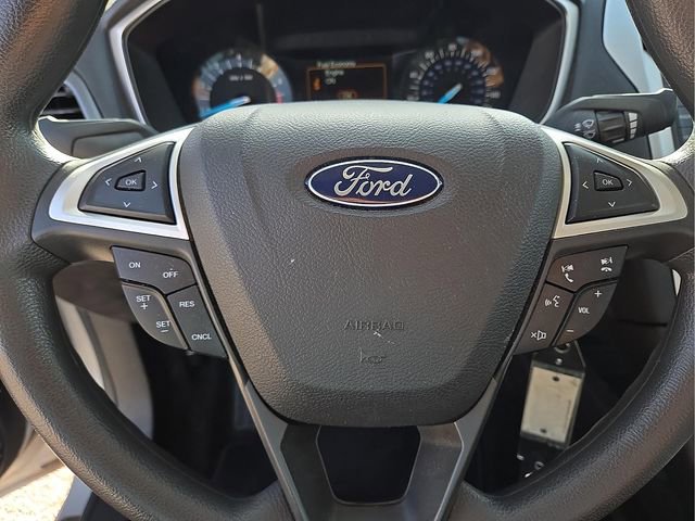 Used 2016 Ford Fusion SE image 31