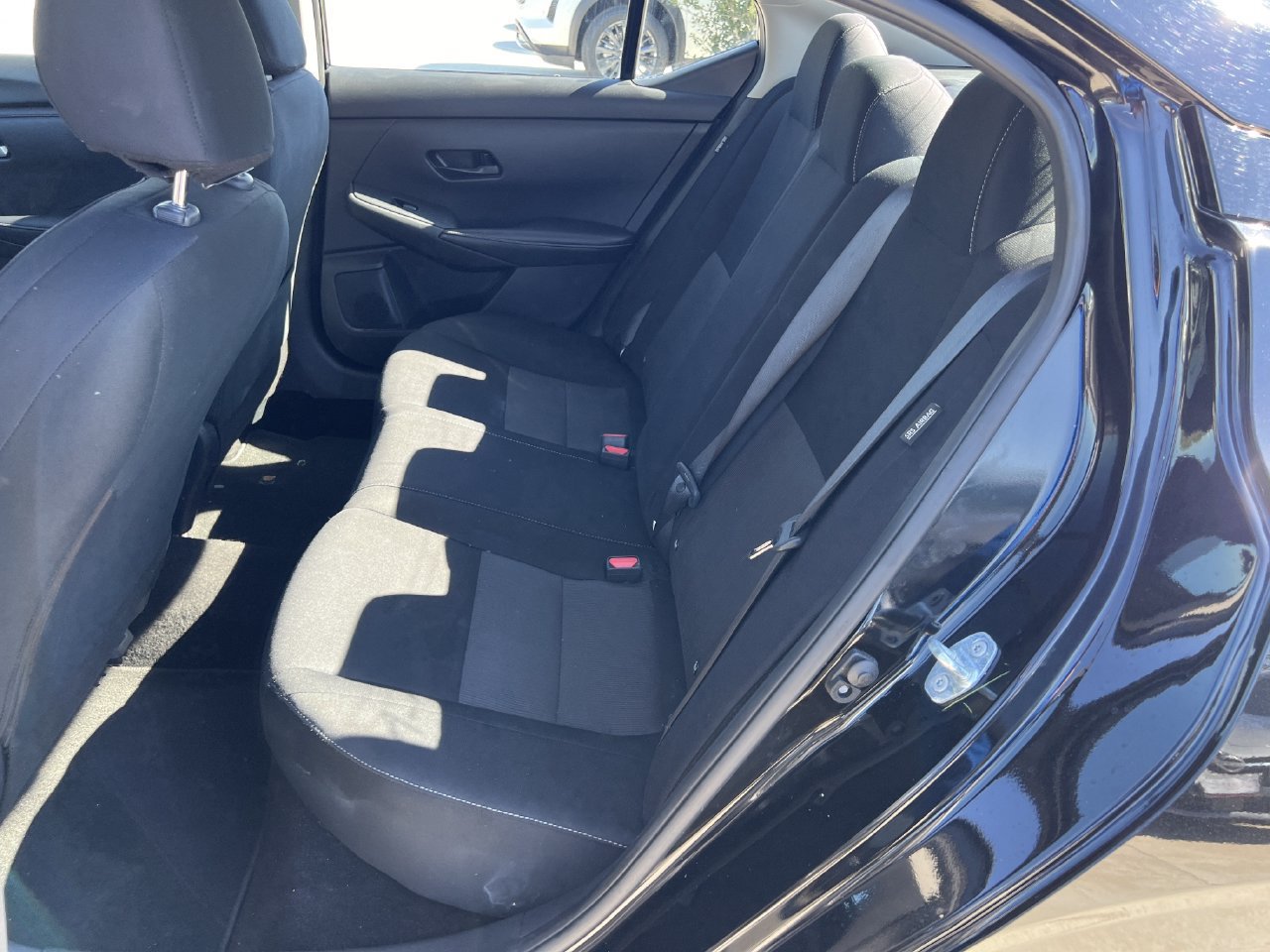 Used 2025 Nissan Sentra SV FWD image 9