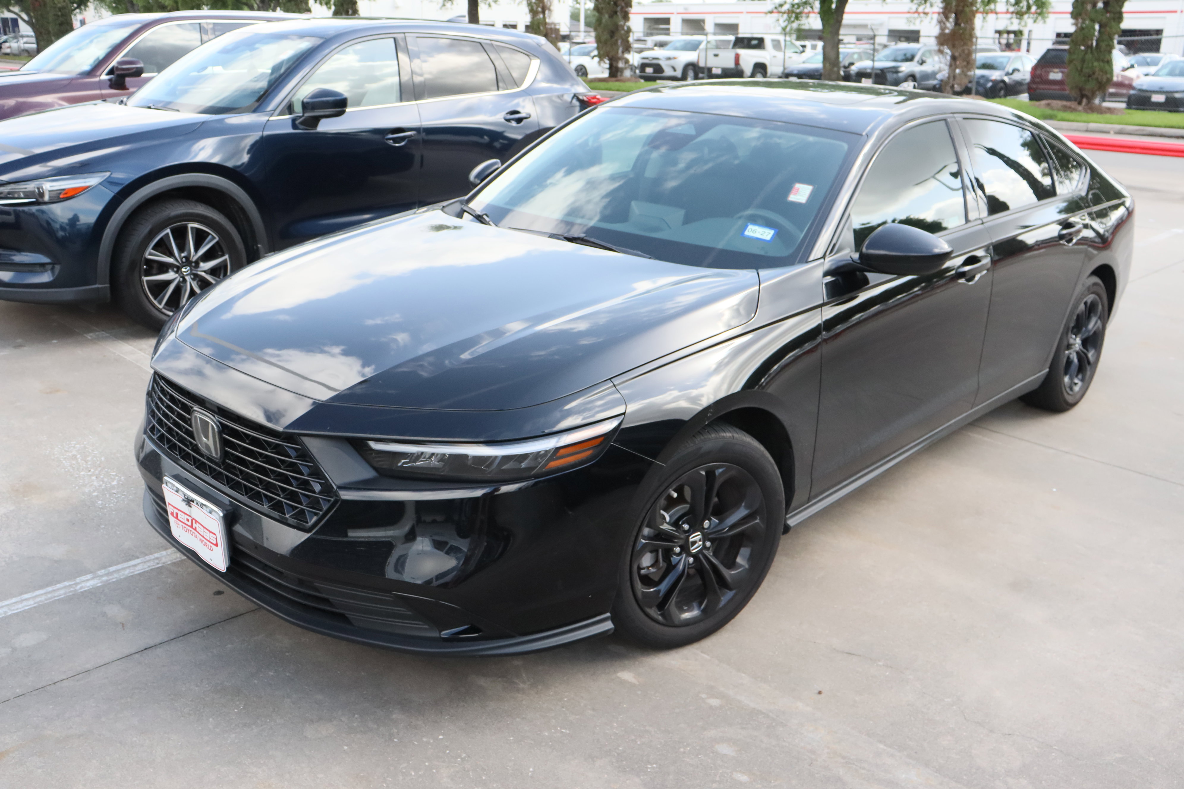 Used 2025 Honda Accord SE image 3