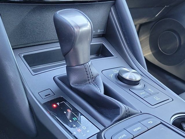 Used 2021 Lexus IS 300 w/ Accessory Package RWD image 32