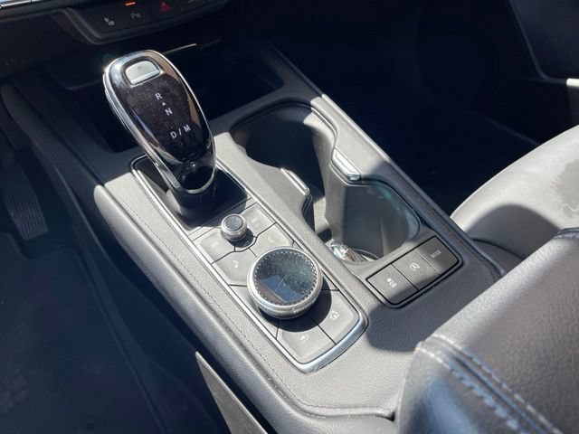Certified 2023 Cadillac XT4 Premium Luxury w/ Cold Weather Package AWD/4WD image 24