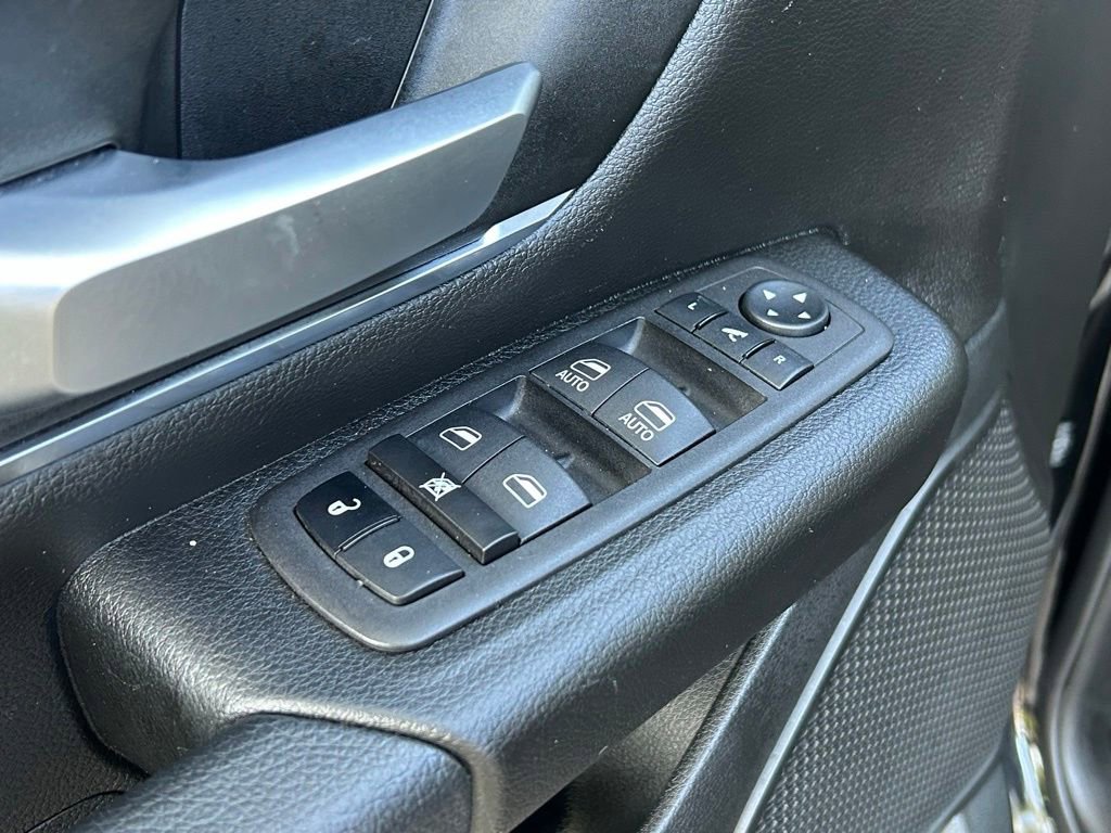 Certified 2024 RAM 1500 Big Horn RWD image 49