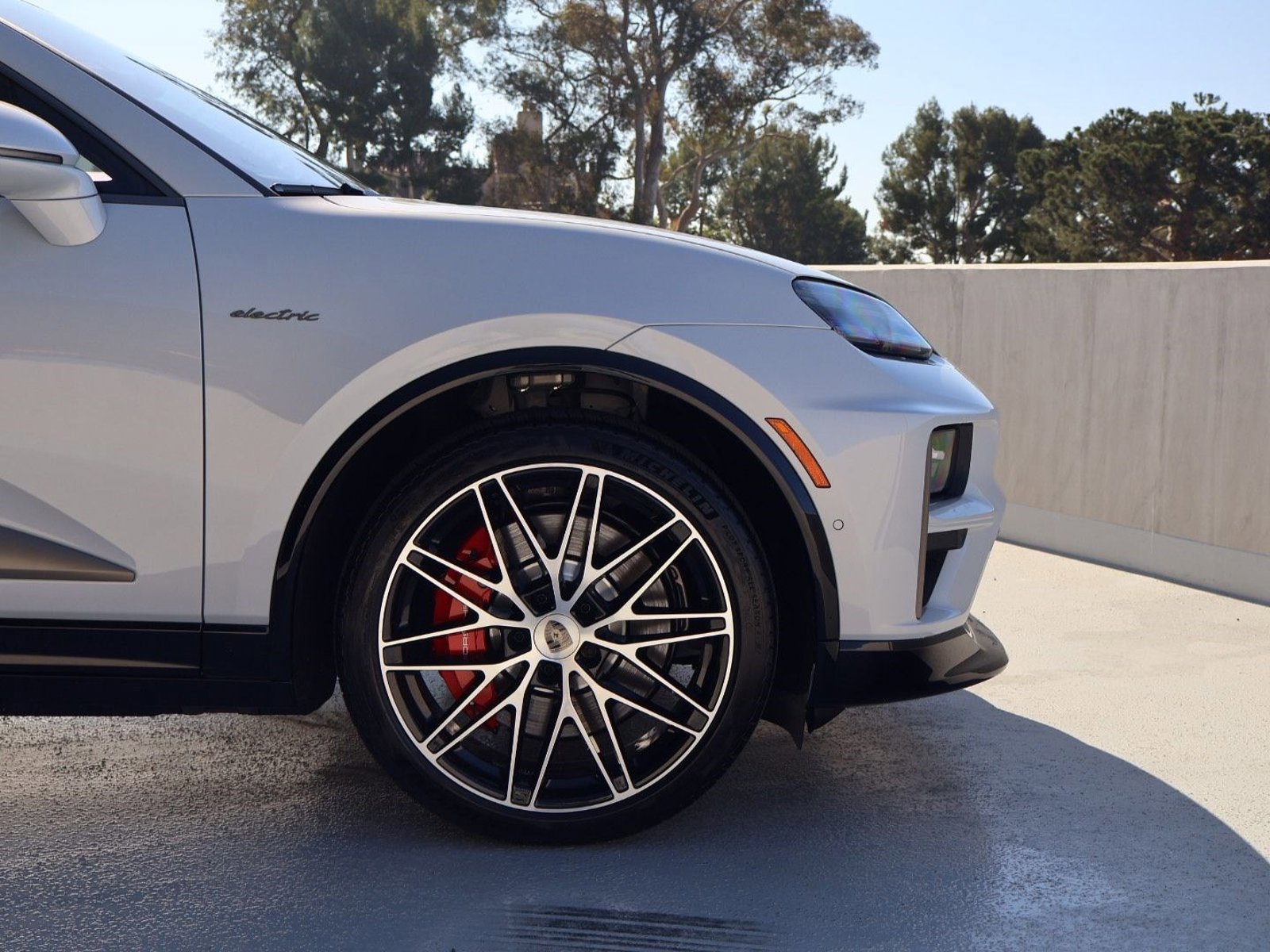 New 2026 Porsche Macan Turbo Electric image 11