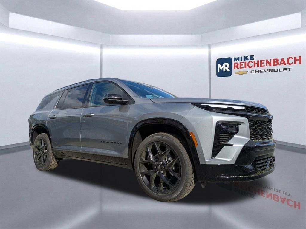New 2026 Chevrolet Traverse RS FWD image 2
