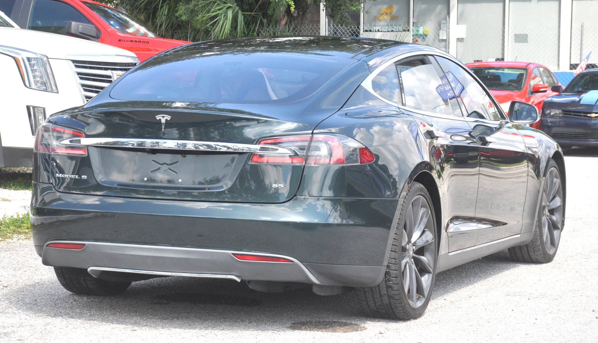 Used 2014 Tesla Model S 85 RWD image 8