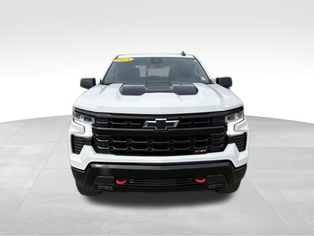 Used 2025 Chevrolet Silverado 1500 LT Trail Boss w/ Convenience Package II AWD/4WD image 7