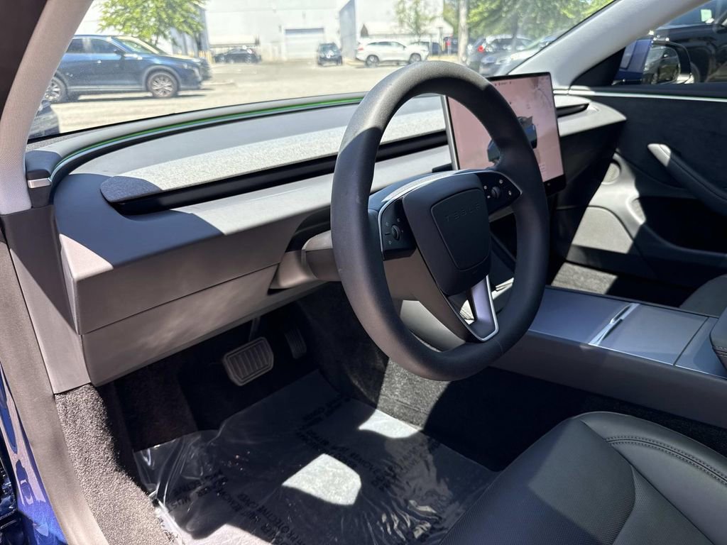 Used 2025 Tesla Model 3 Long Range AWD/4WD image 25