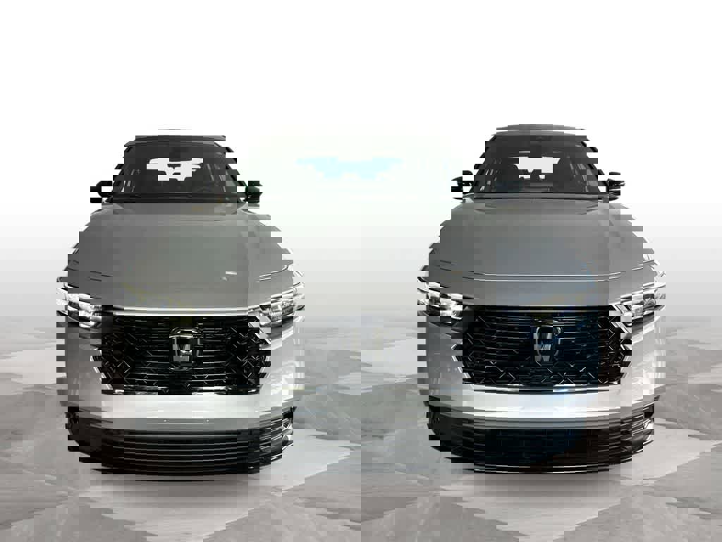 Used 2024 Honda Accord Sport image 3