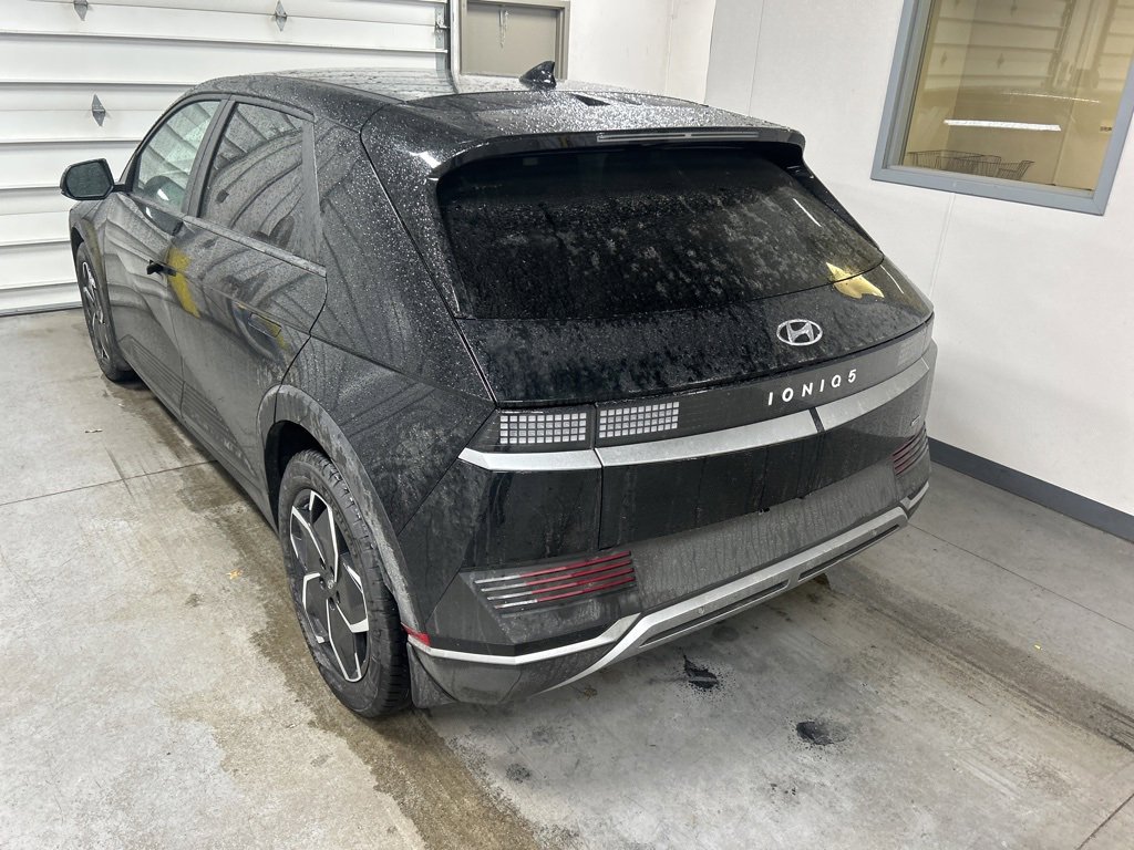 Certified 2023 Hyundai Ioniq 5 SEL image 3