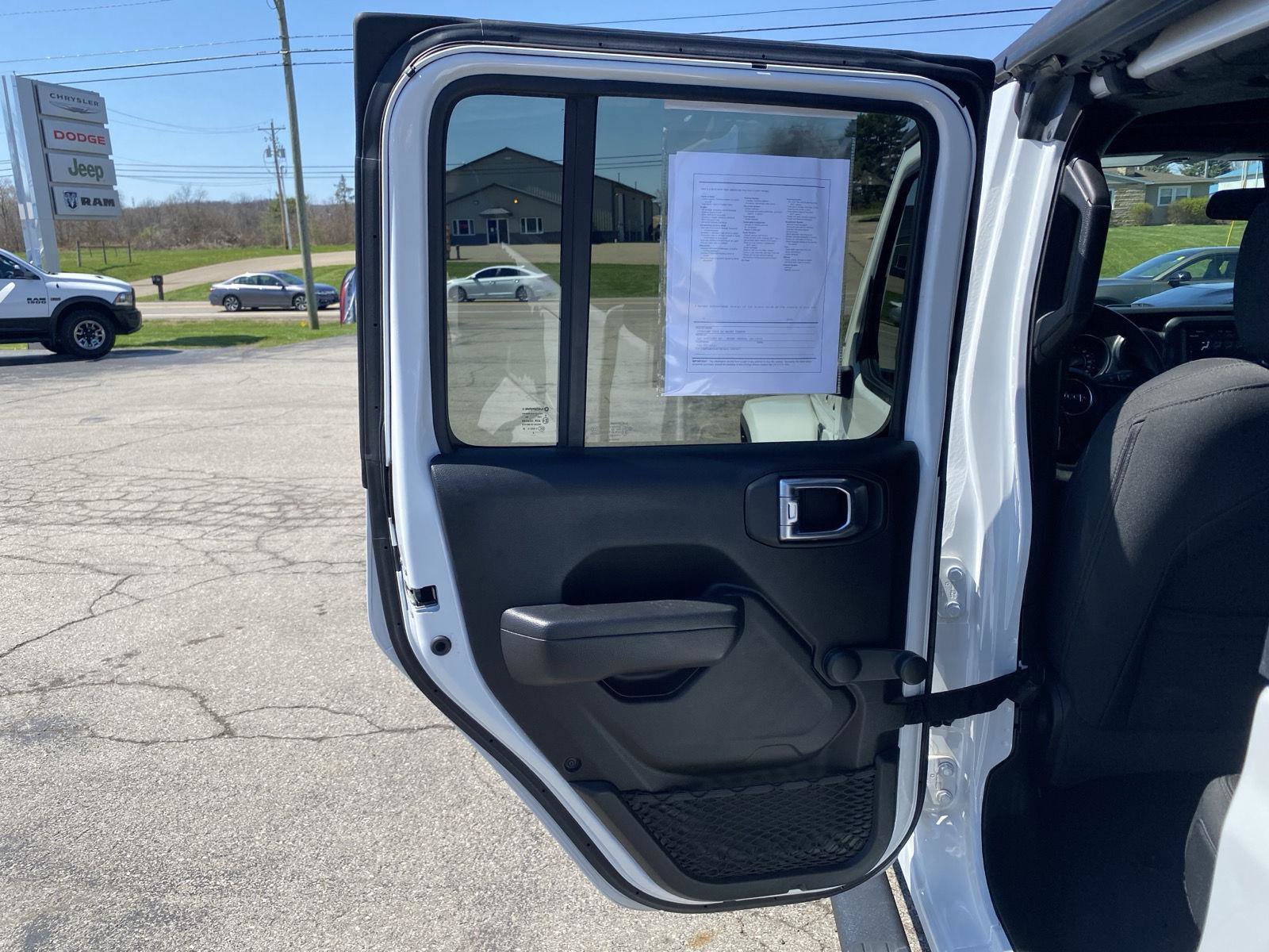 Used 2022 Jeep Gladiator Sport AWD/4WD image 28