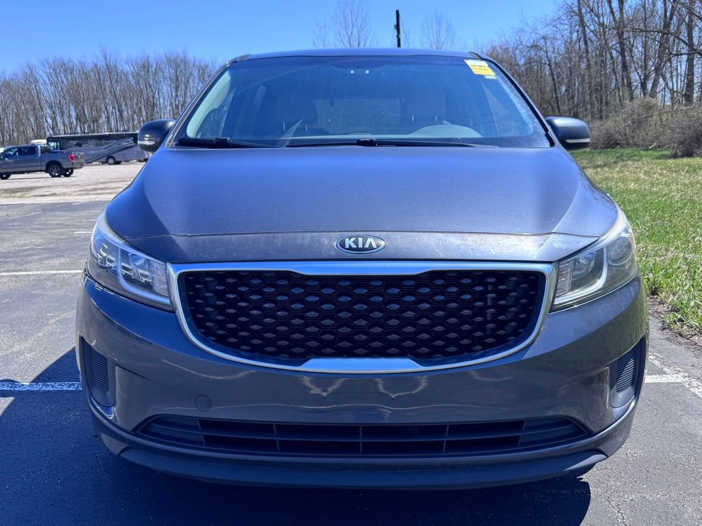 Used 2016 Kia Sedona LX w/ LX Convenience Package image 2