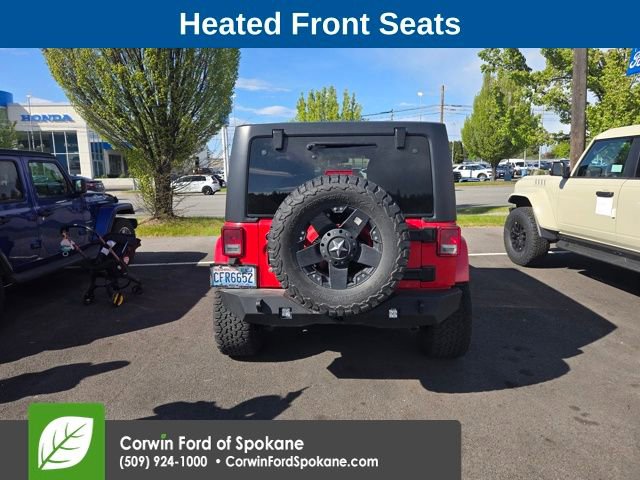 Used 2017 Jeep Wrangler Unlimited Sahara w/ Connectivity Group AWD/4WD image 8