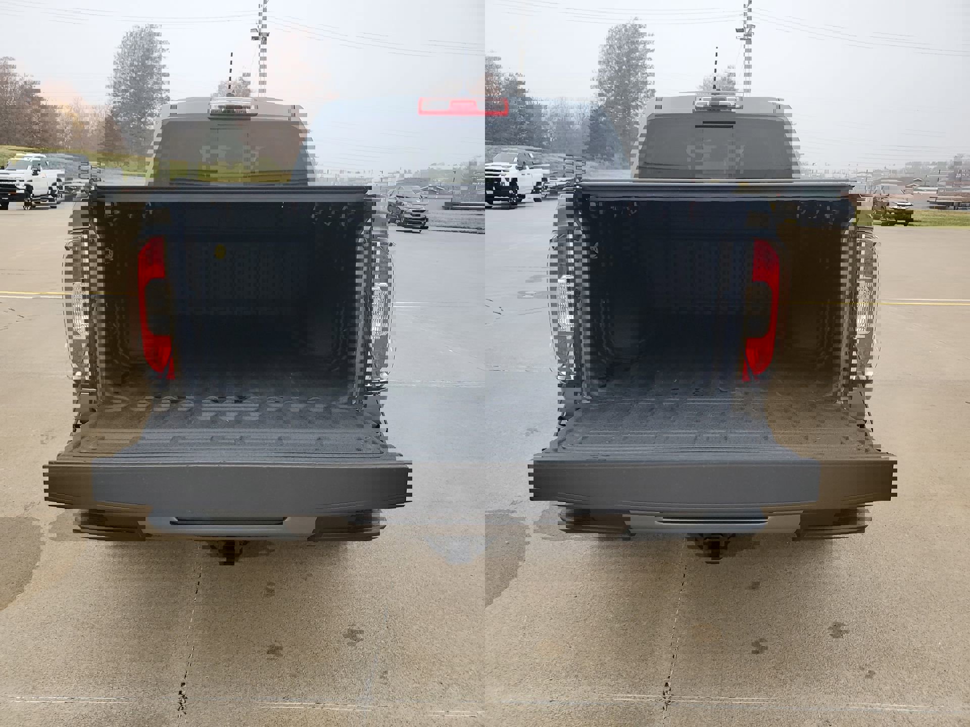 Certified 2021 GMC Canyon AT4 w/ Driver Alert Package image 31