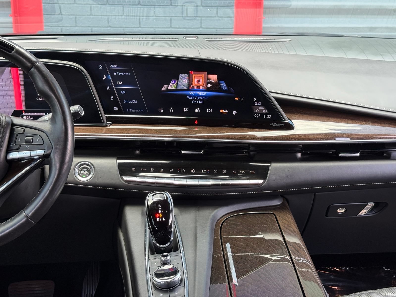 Used 2023 Cadillac Escalade Sport Platinum RWD image 51
