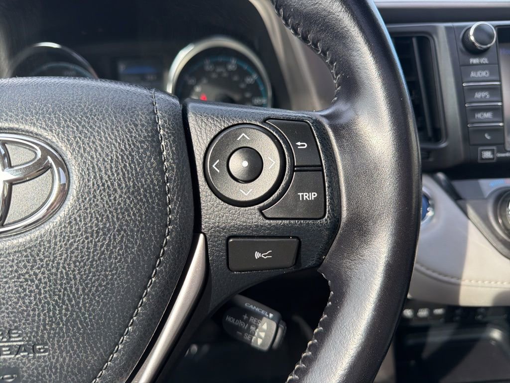 Used 2017 Toyota RAV4 Limited AWD/4WD image 18