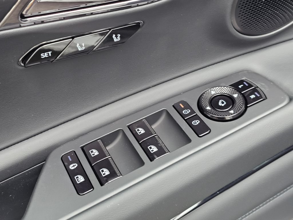 New 2026 Genesis GV80 3.5T Prestige AWD/4WD image 32