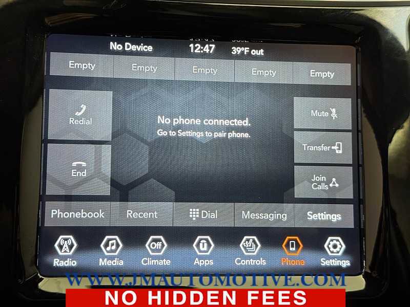 Used 2019 Jeep Cherokee Limited image 29