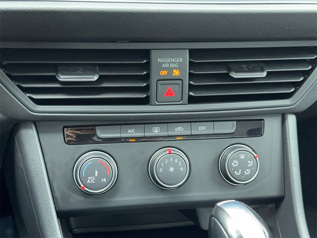 Used 2020 Volkswagen Jetta S image 27