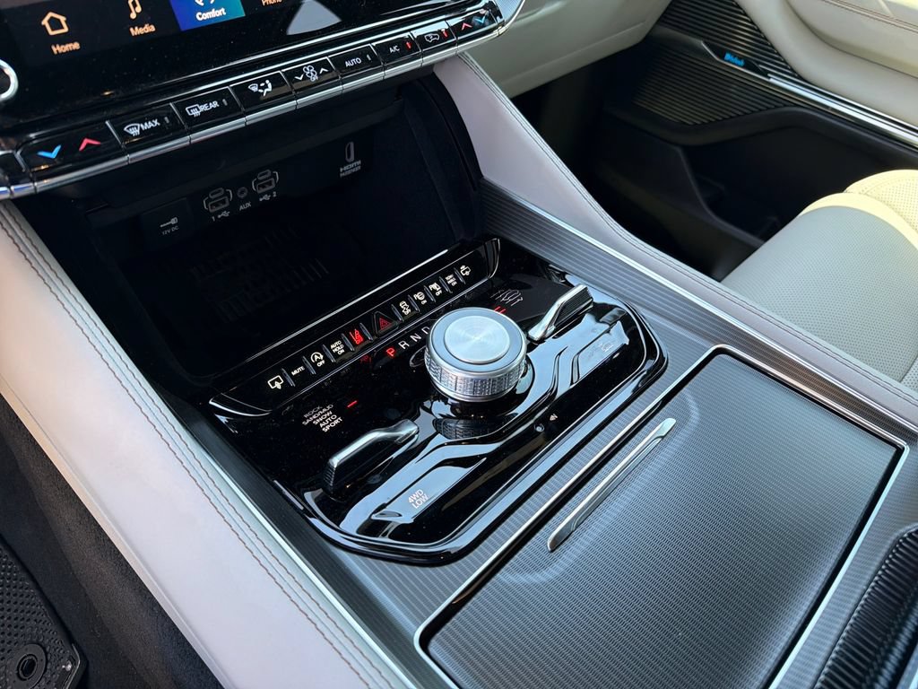 New 2026 Jeep Grand Wagoneer Summit w/ Premium Group III AWD/4WD image 27