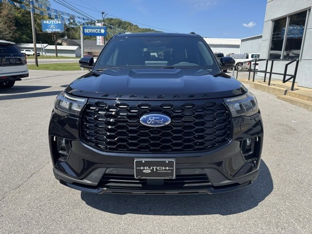 New 2025 Ford Explorer ST-Line w/ Premium Package image 2