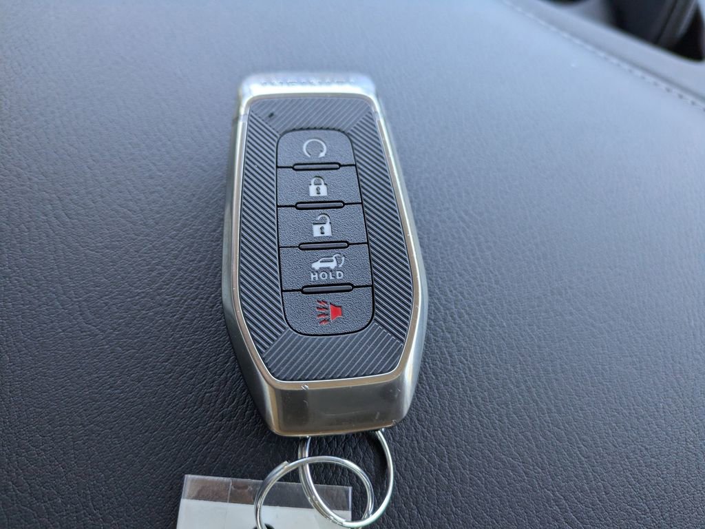 Used 2025 INFINITI QX80 Luxe image 34